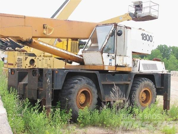 Drott 1800 Żurawie szosowo-terenowe