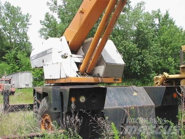 Drott 2500 Żurawie szosowo-terenowe