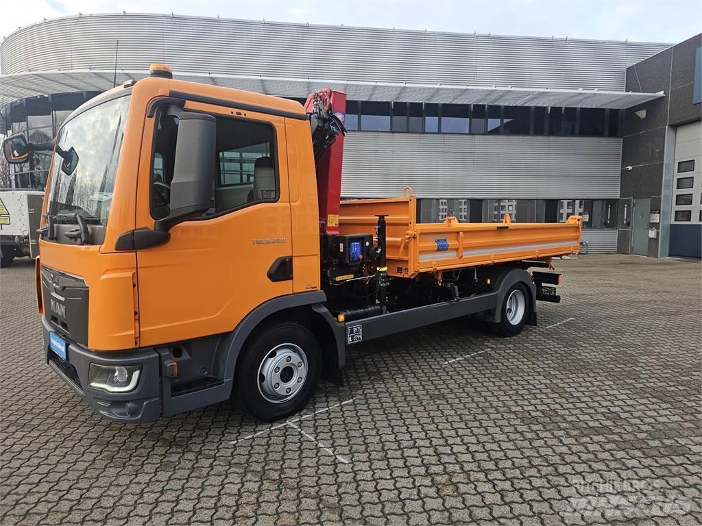 MAN TGL 8.220 Żurawie samochodowe