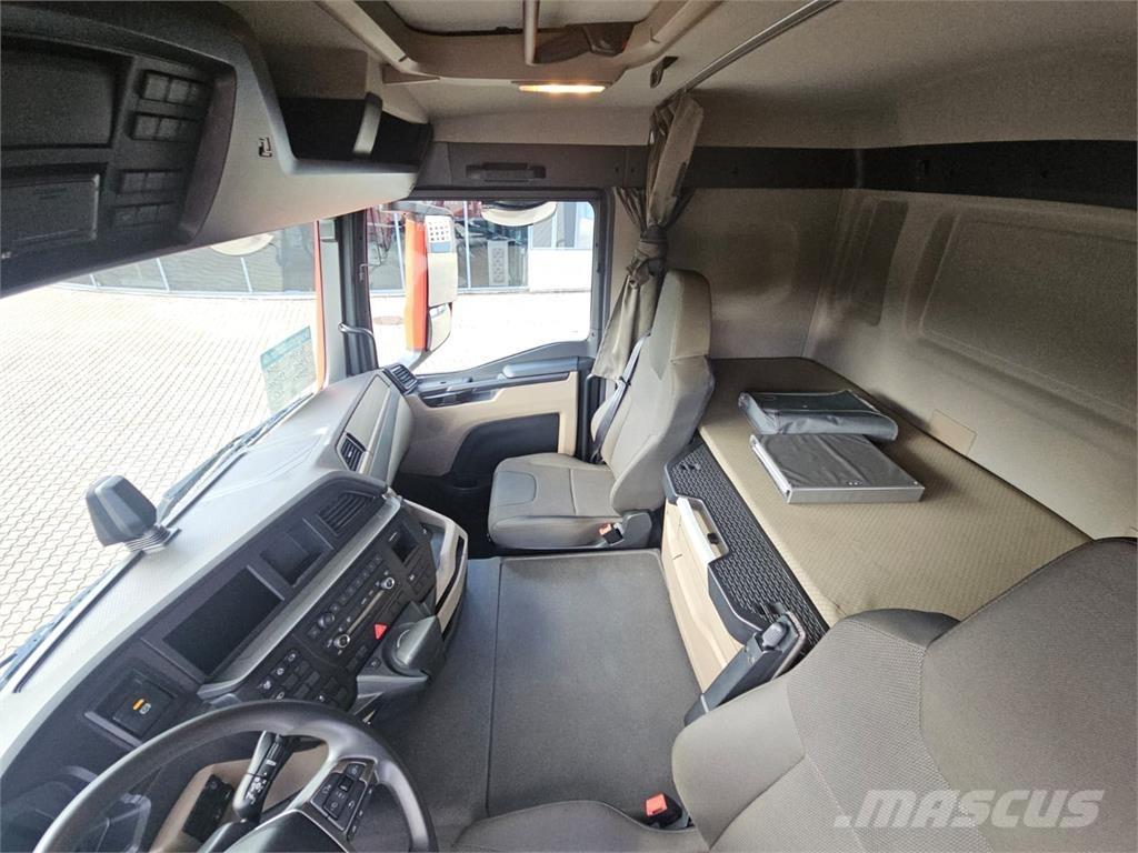 MAN TGM 18.320 Samochody ciężarowe ze skrzynią zamkniętą