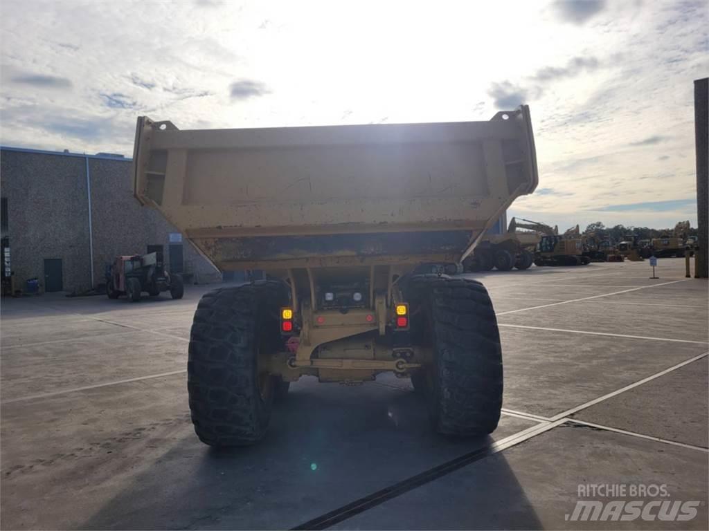 CAT 730 Wozidła przegubowe