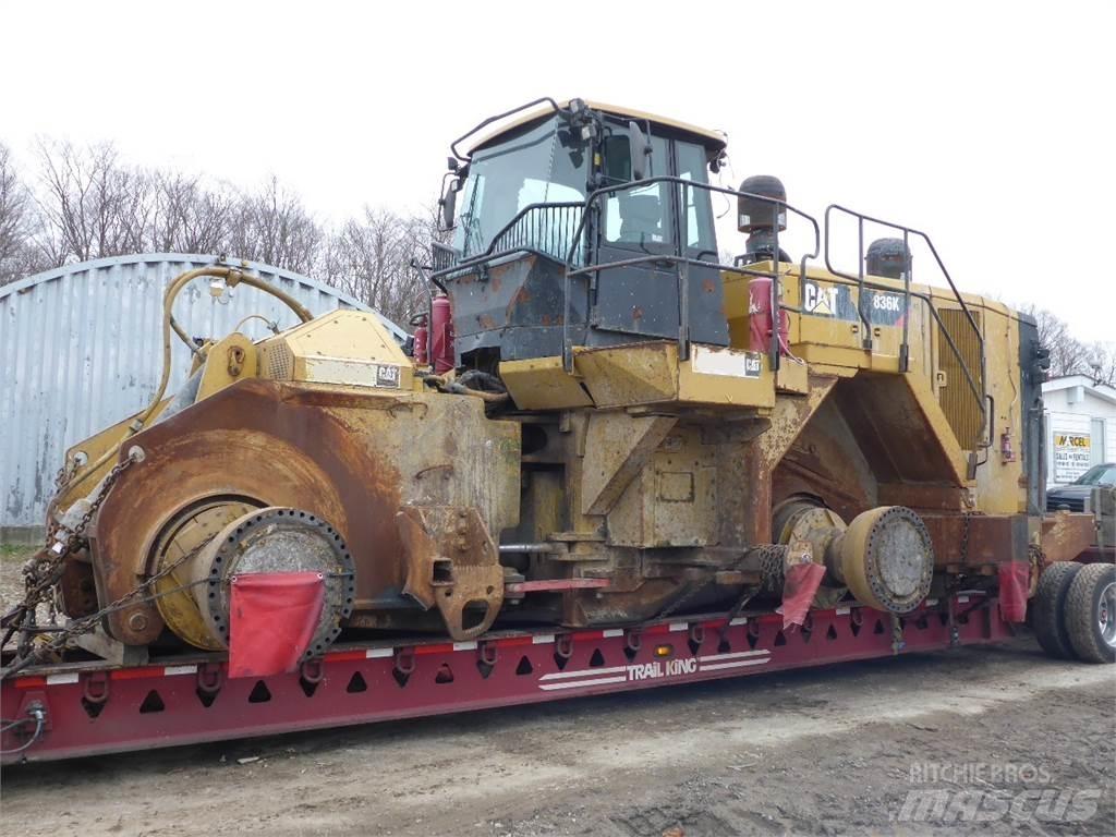 CAT 836K Maszyny budowlane - Inne