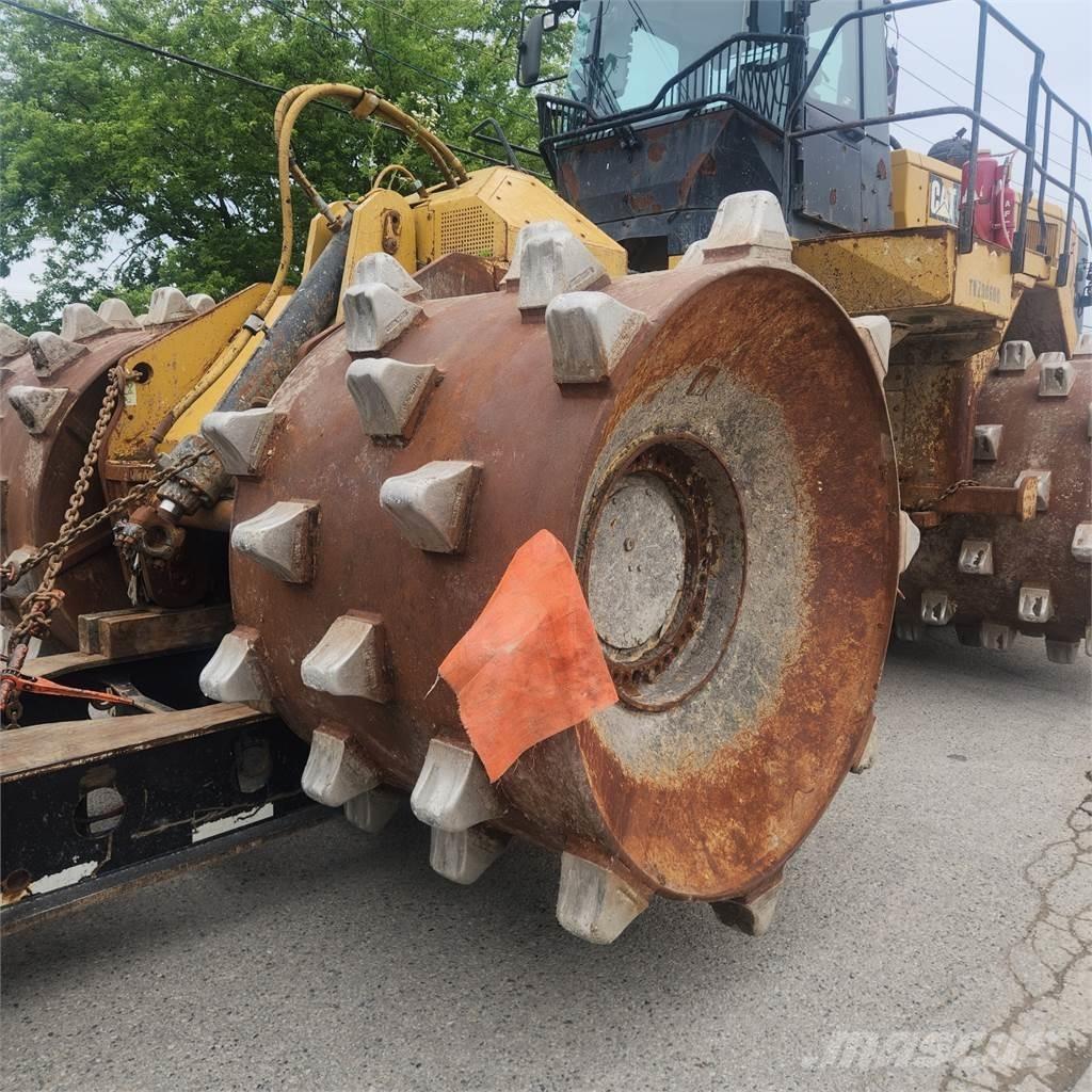 CAT 836K Maszyny budowlane - Inne