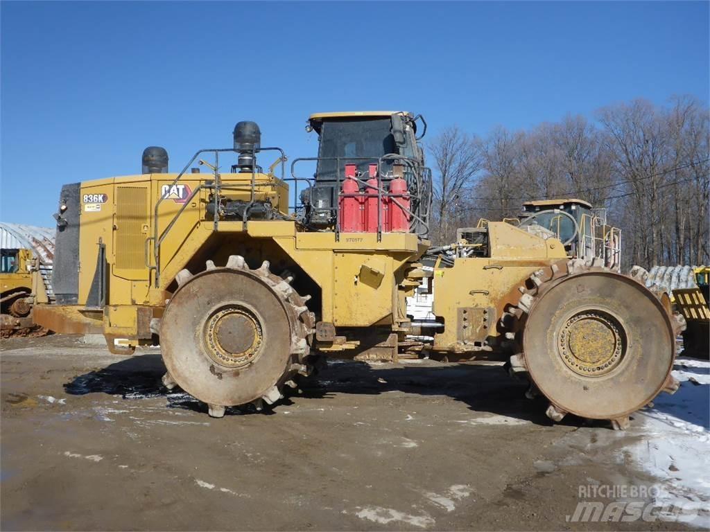 CAT 836K Maszyny budowlane - Inne