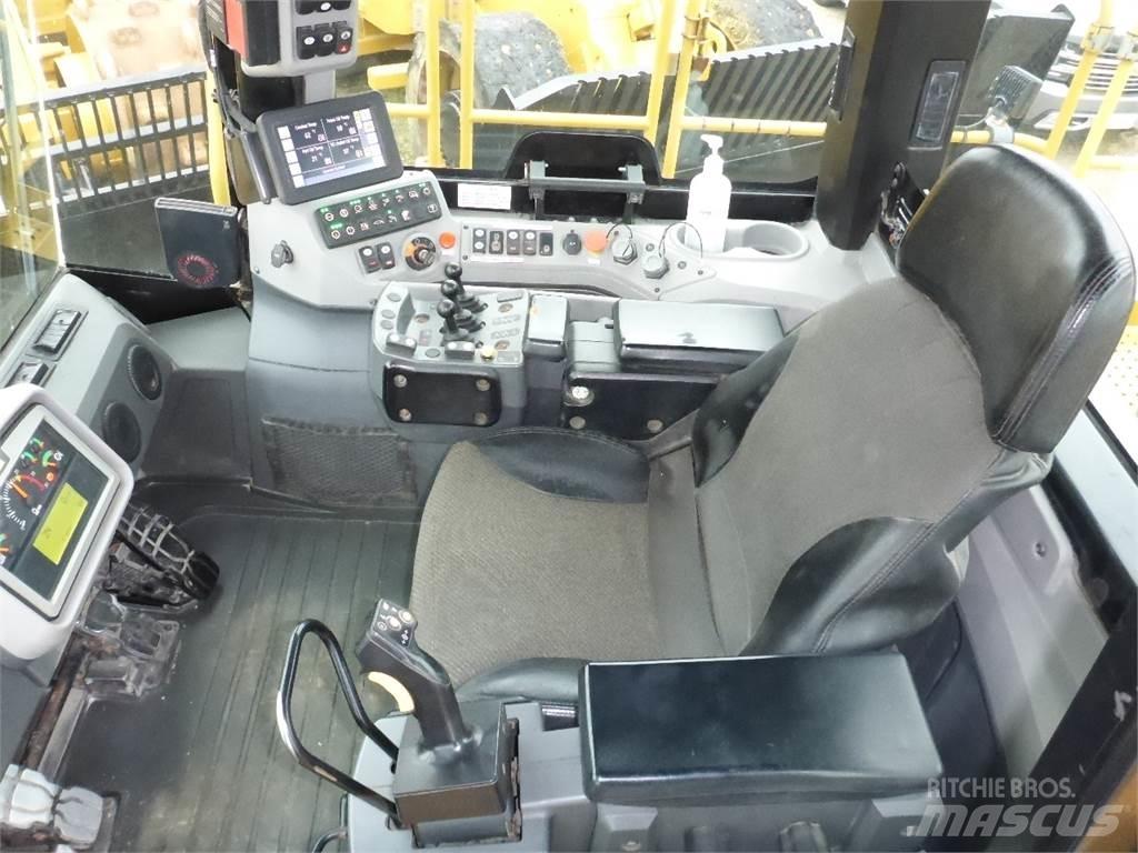 CAT 988K Ładowarki kołowe