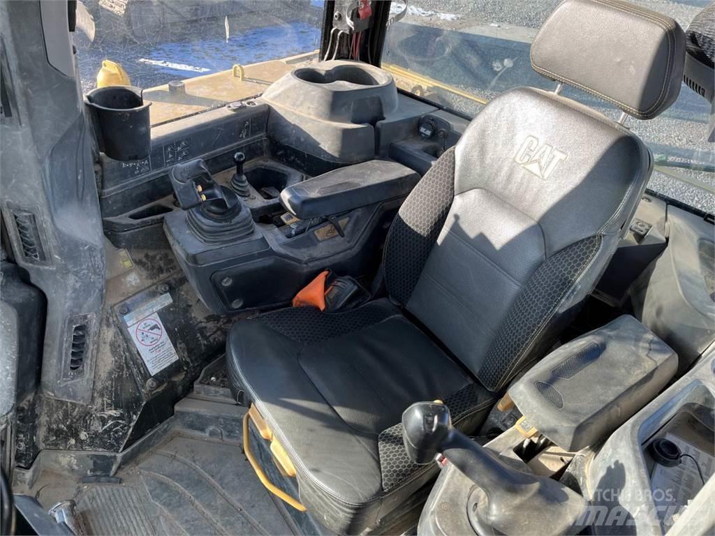 CAT D6 LGP WH Spycharki gąsienicowe