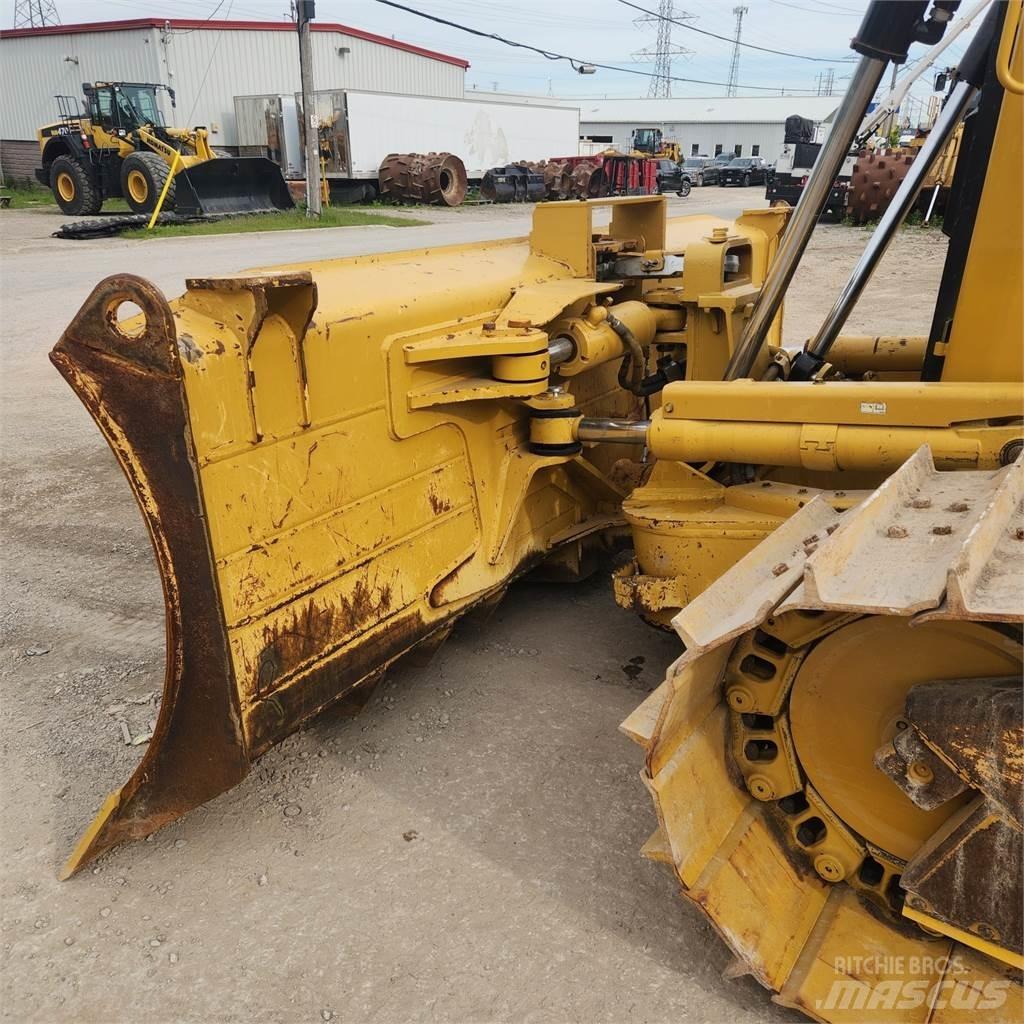 CAT D6T LGP Spycharki gąsienicowe