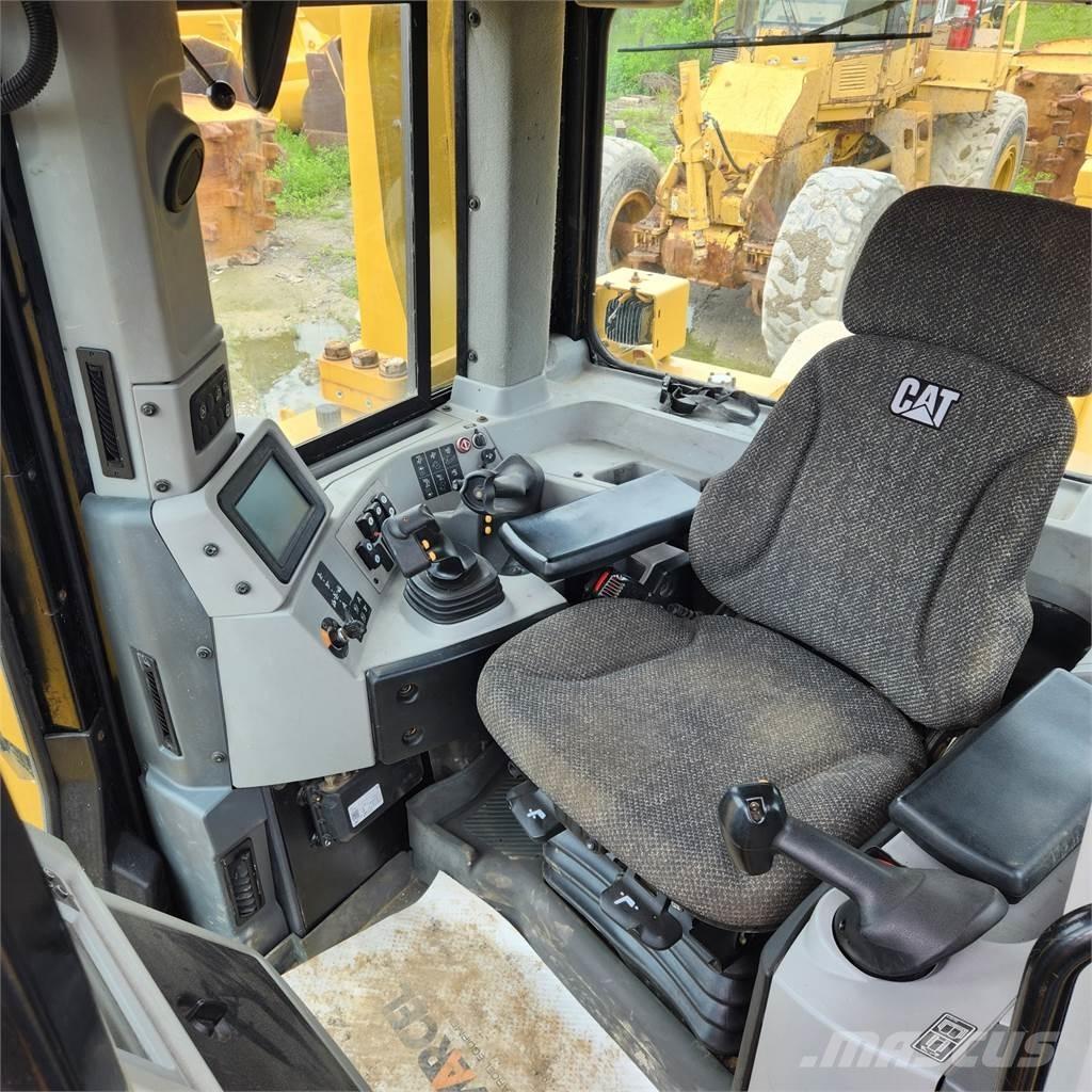 CAT D8T LGP Spycharki gąsienicowe