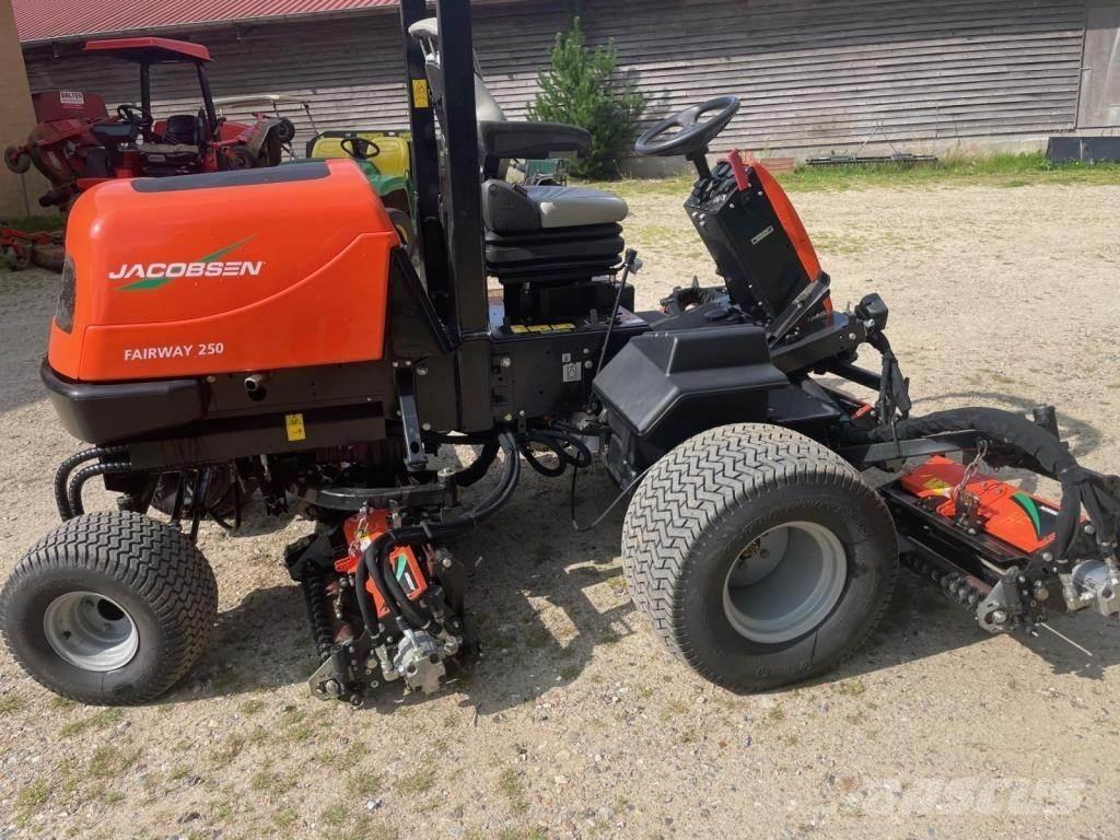 Jacobsen FAIRWAY 250 Kosiarki ogrodowe