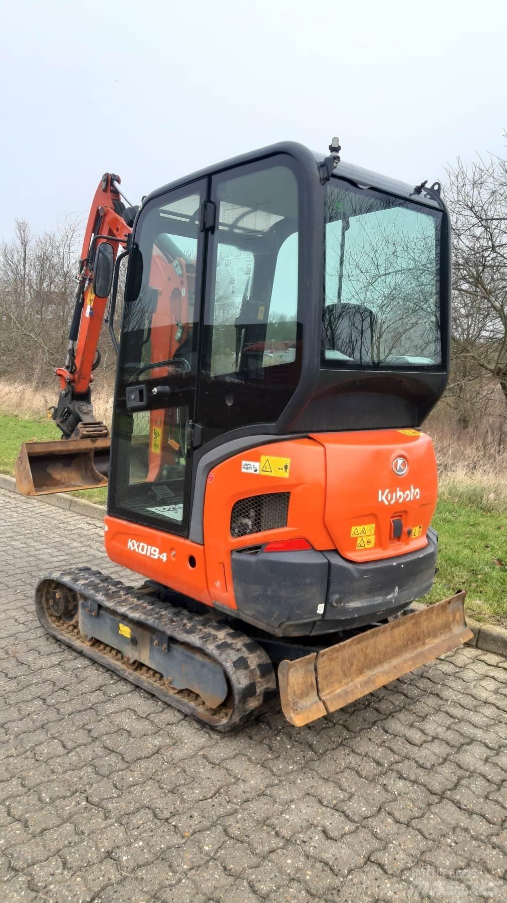 Kubota KX019-4 Minikoparki