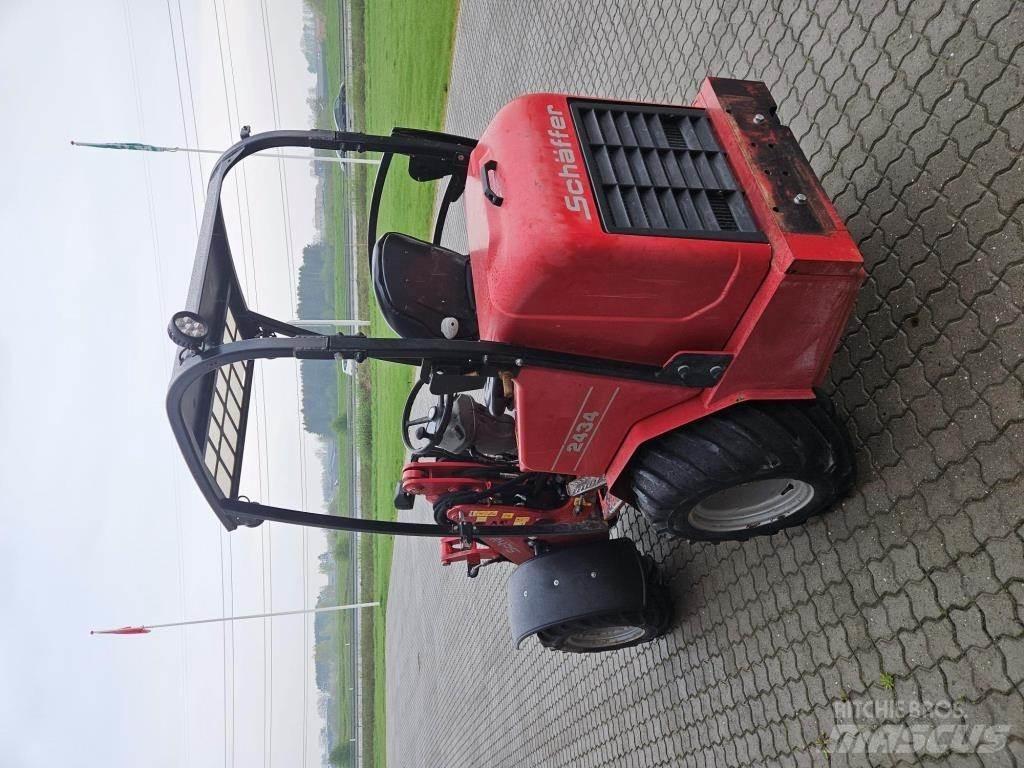 Schäffer 2434 Miniładowarki