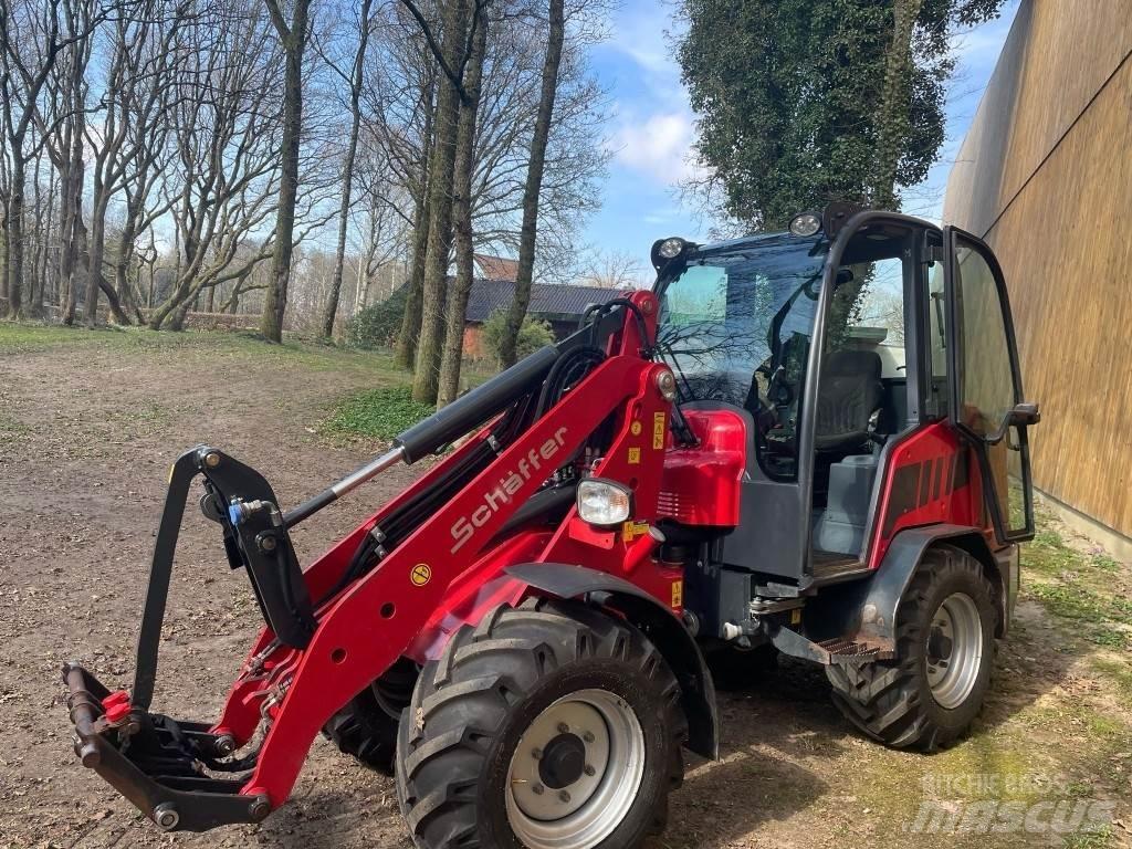 Schäffer 4670 Miniładowarki