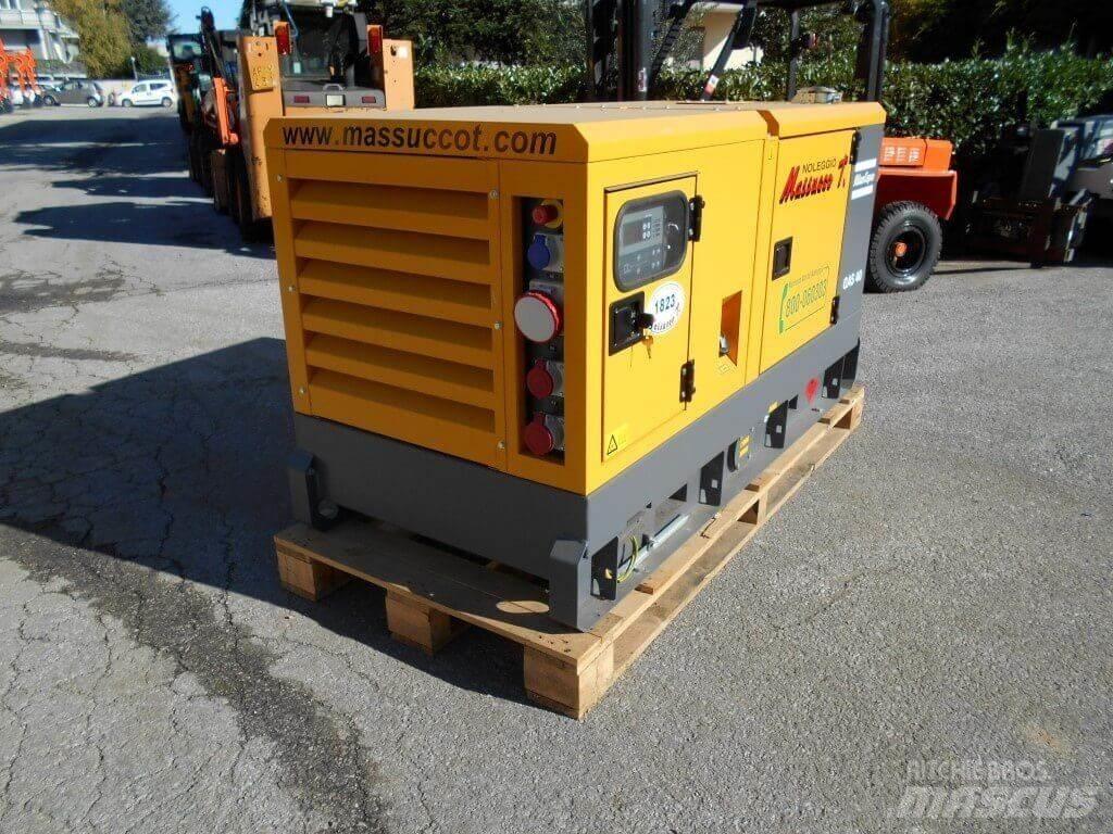 Atlas Copco QAS40 Wieże oświetleniowe