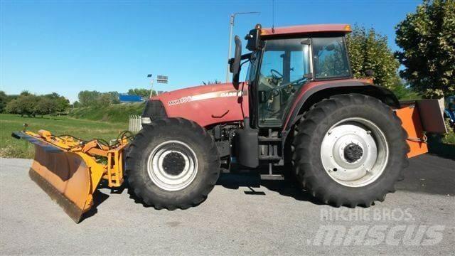 Case IH MXM190 Lemiesze i pługi śnieżne