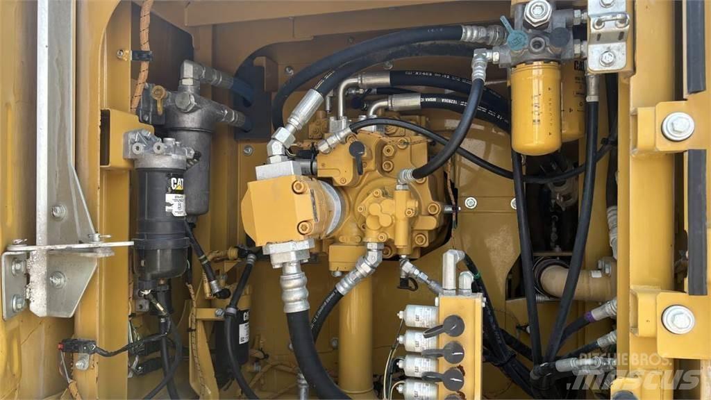 CAT 323 FLN Koparki gąsienicowe