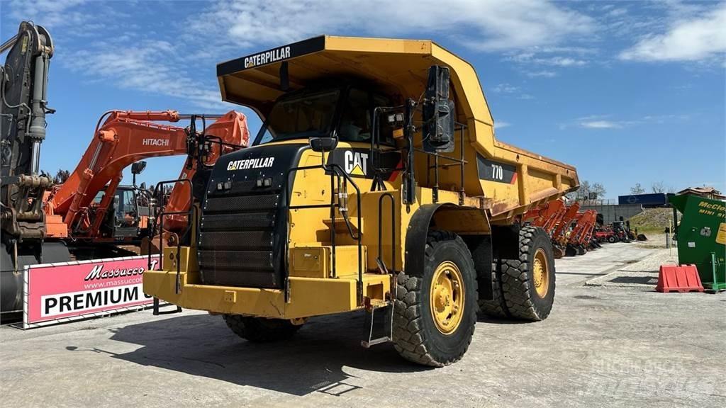 CAT 770 Wozidła kolebkowe