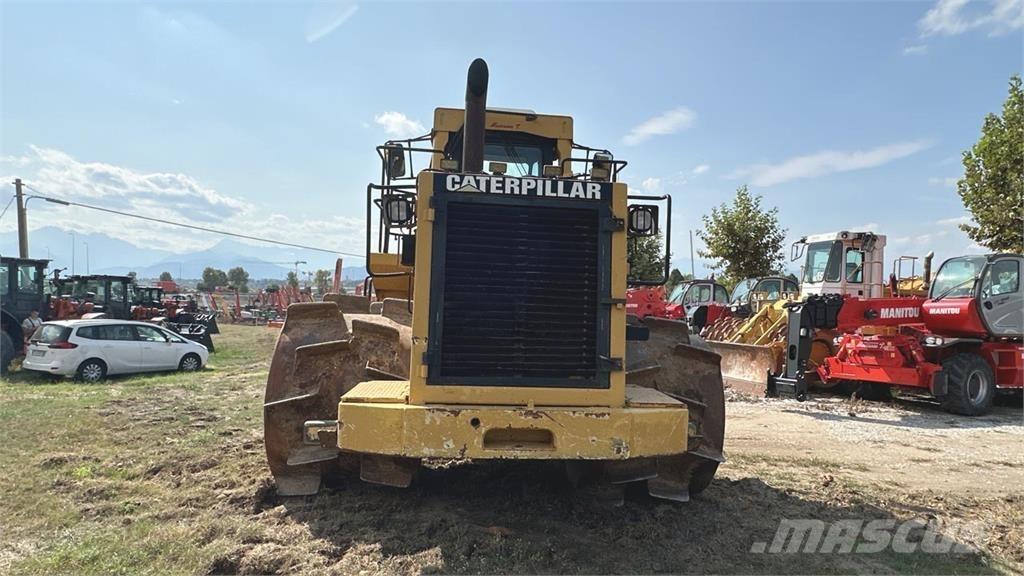 CAT 826C Spycharki gąsienicowe