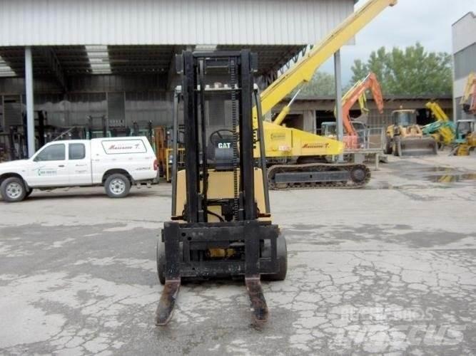 CAT M100D Wózki elektryczne