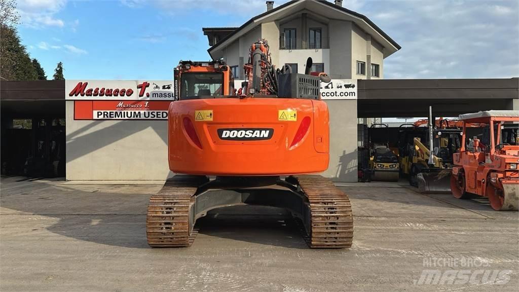 Doosan DX235LCR-5 Koparki gąsienicowe