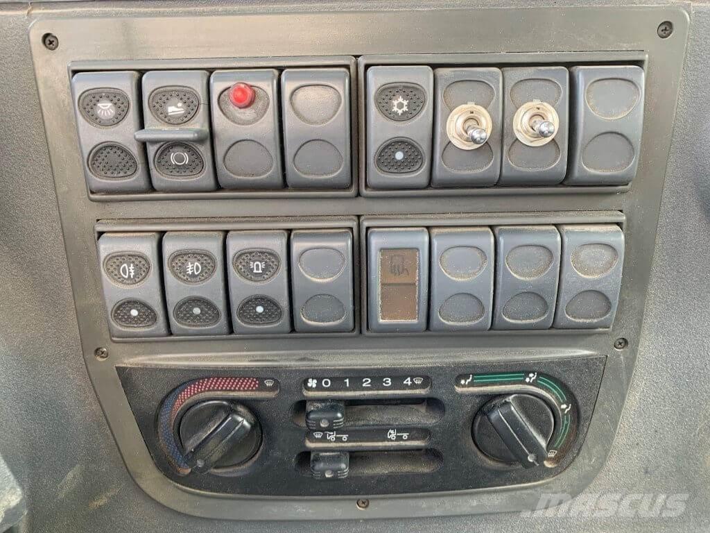 Fuso Canter 6C18 Lemiesze i pługi śnieżne