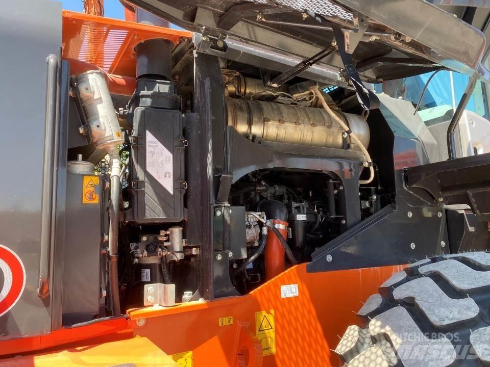 Hitachi ZW250-6 Ładowarki kołowe