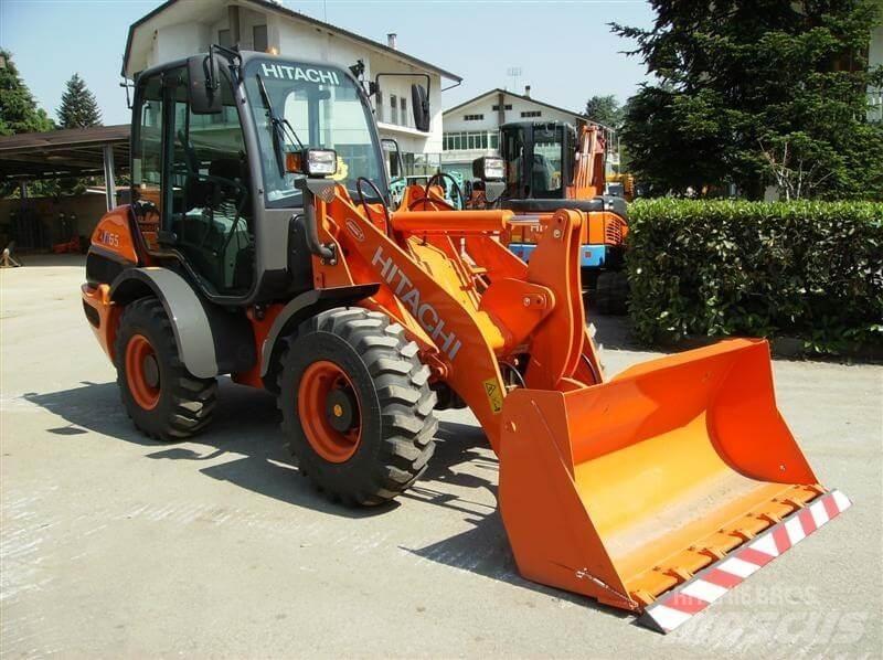 Hitachi ZW65 Ładowarki kołowe