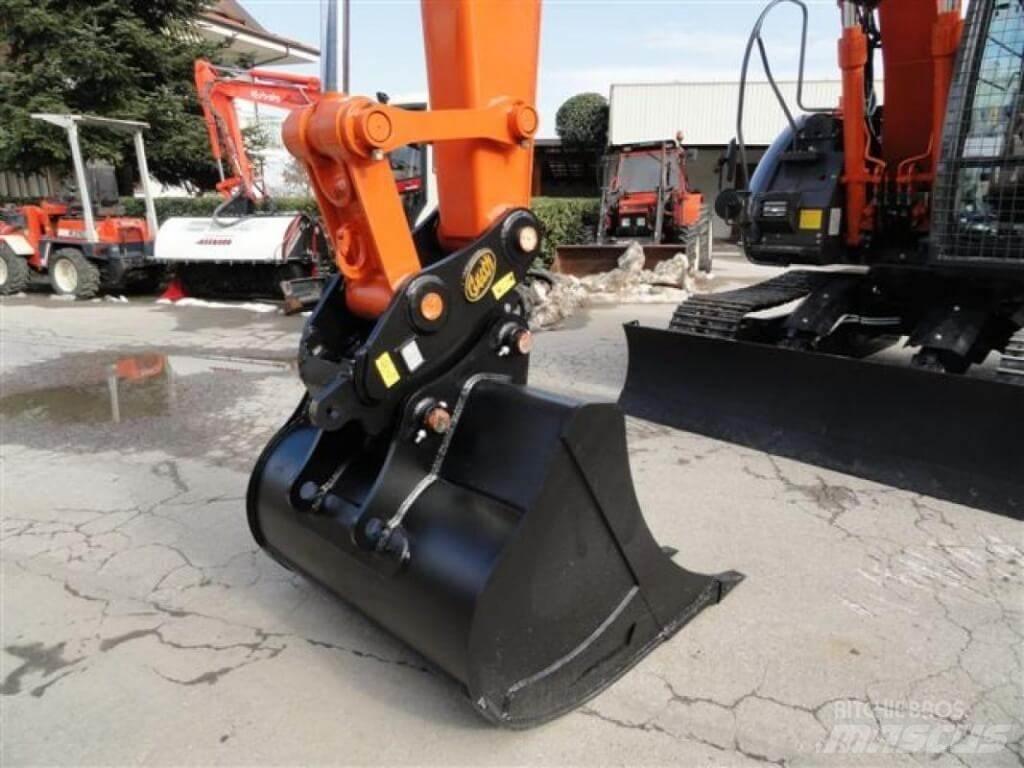 Hitachi ZX135 US-6 Koparki leśne