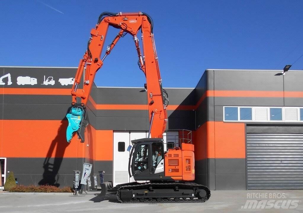 Hitachi ZX225-US6 Koparki gąsienicowe