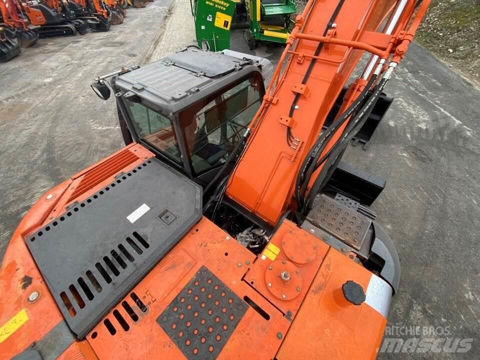 Hitachi ZX225 USBLC Koparki gąsienicowe