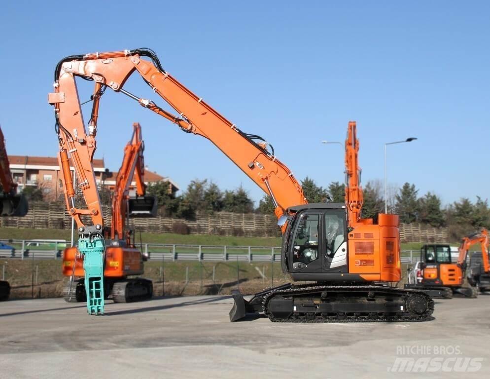 Hitachi ZX225USLC-6 Koparki gąsienicowe