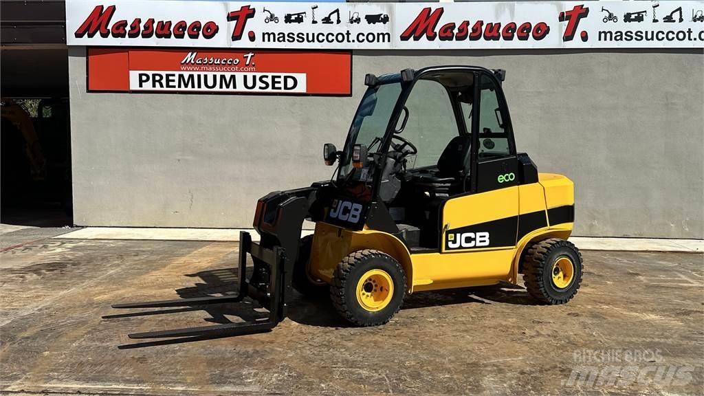 JCB TLT35D - 4X4 Ładowarki teleskopowe