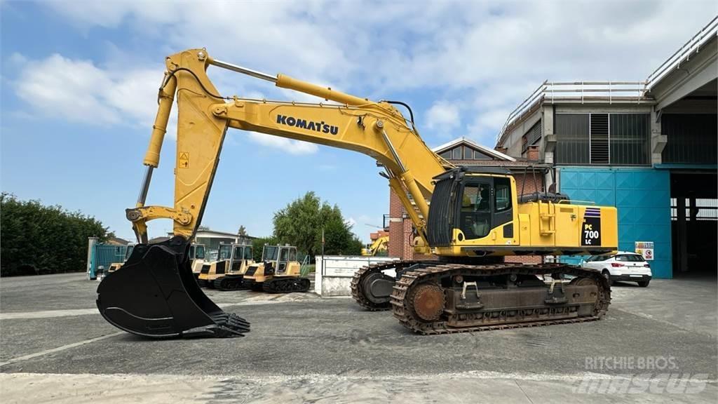 Komatsu PC700 LC-8E0 Koparki gąsienicowe