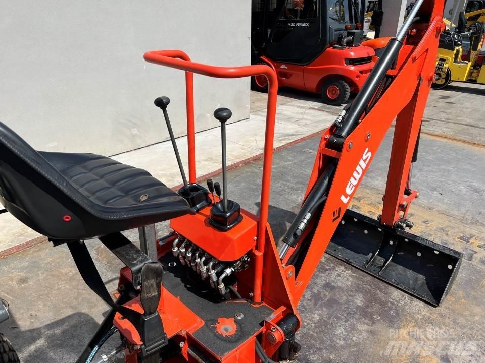 Kubota B2231 Koparko-ładowarki