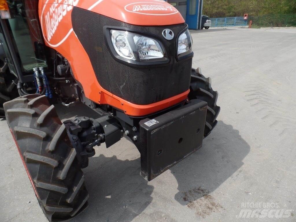 Kubota M8540N Lemiesze i pługi śnieżne