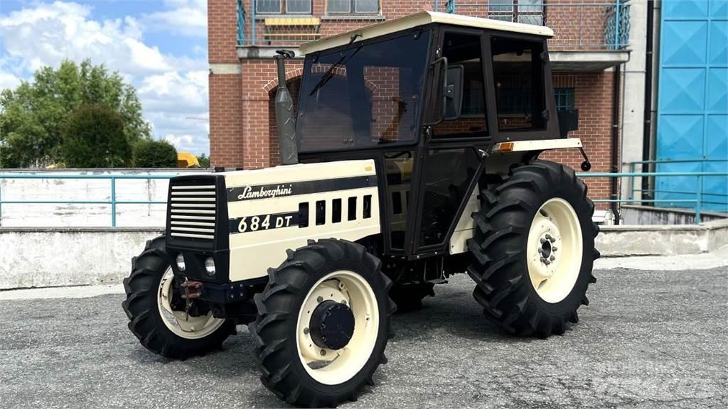 Lamborghini 684 DT Lemiesze i pługi śnieżne