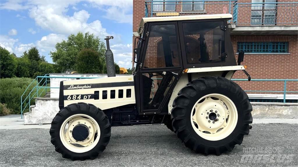 Lamborghini 684 DT Lemiesze i pługi śnieżne