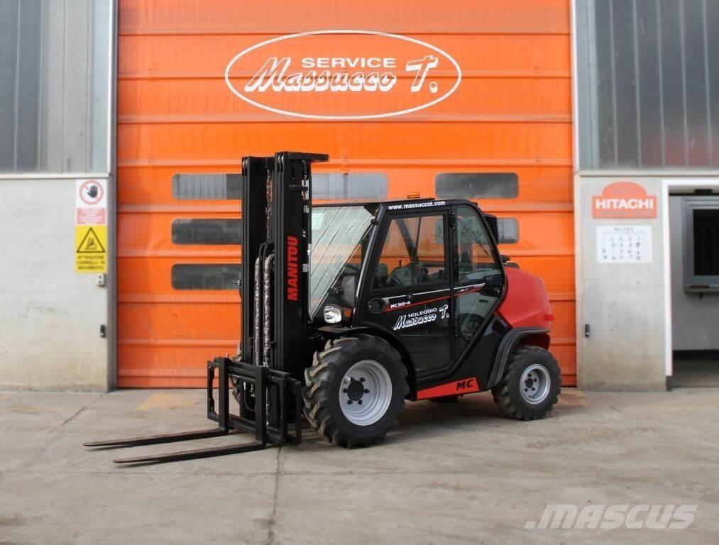Manitou MC30-4 DK 4X4 Wózki widłowe terenowe
