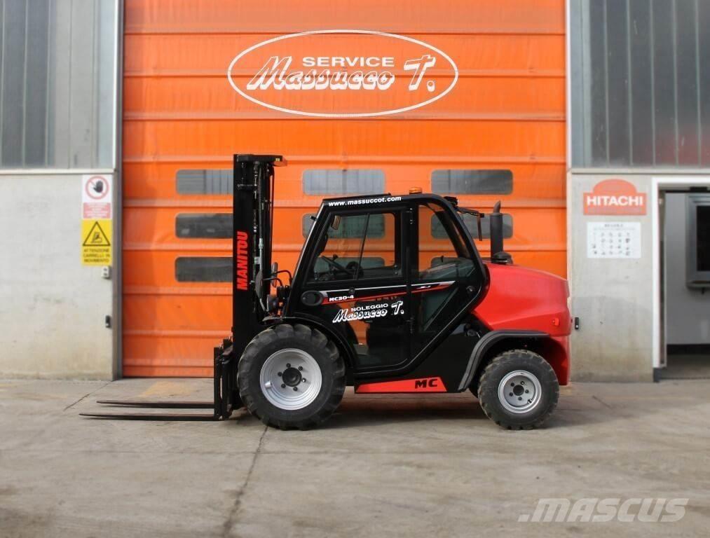 Manitou MC30-4 DK 4X4 Wózki widłowe terenowe
