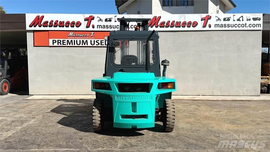 Mitsubishi FD70 Wózki Diesla