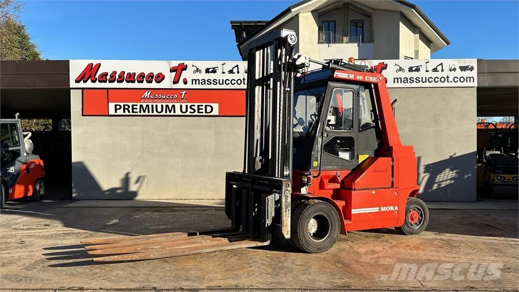 Mora M90 CSE Wózki Diesla