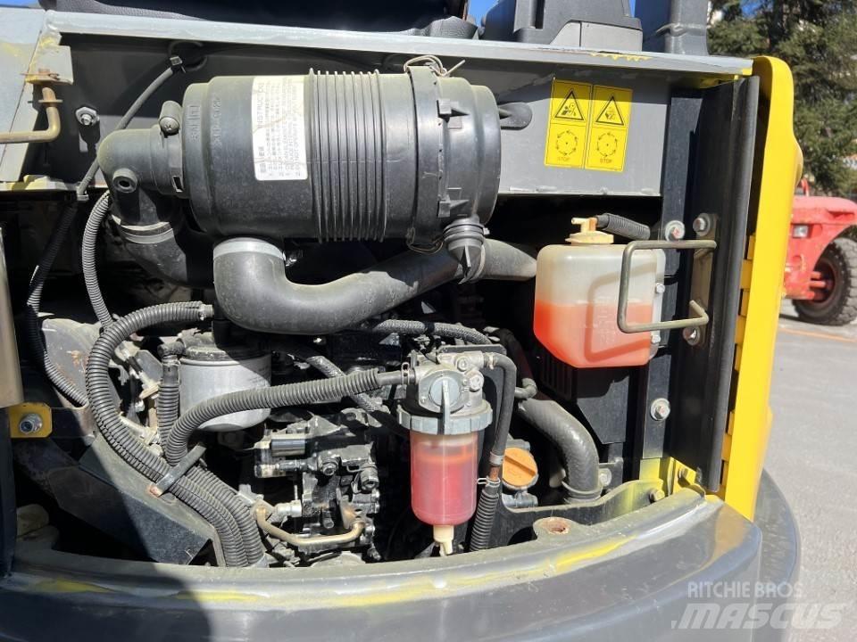 New Holland E29B SR Minikoparki