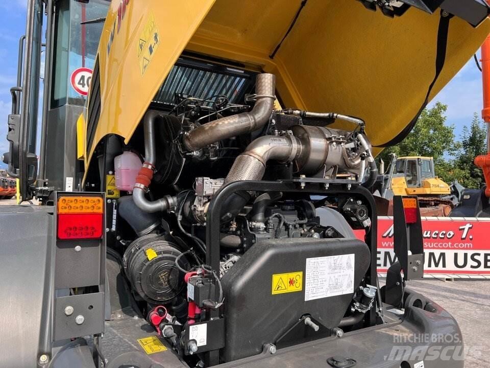 New Holland W110D Ładowarki kołowe