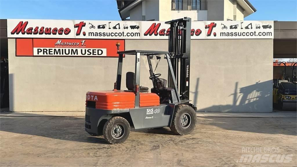 Toyota 02-5FD40 Wózki Diesla
