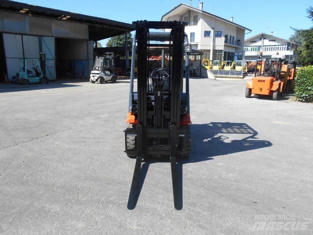 Toyota 02-7FDF18 Wózki Diesla