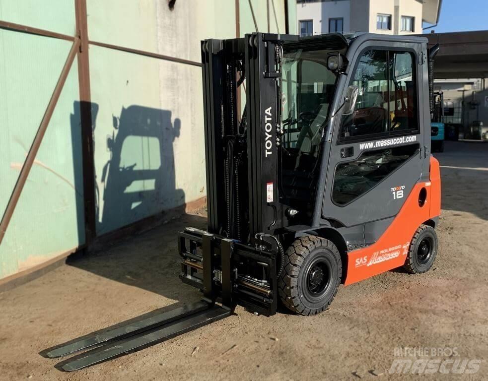 Toyota 02-8FDF18 Wózki Diesla