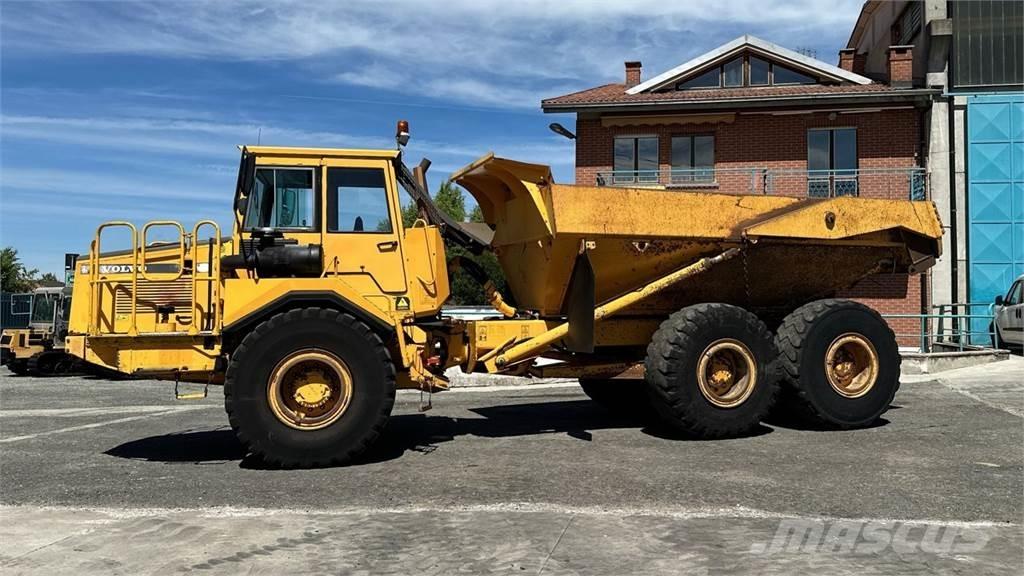 Volvo A25C 6X6 Wozidła kolebkowe