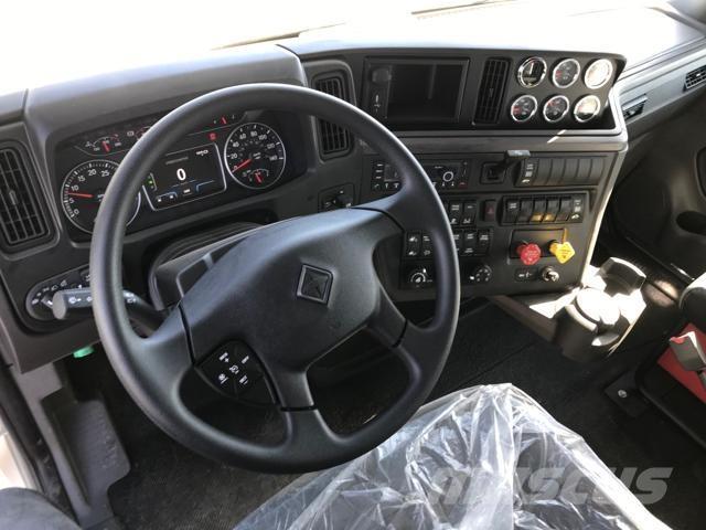 International HV Wywrotki