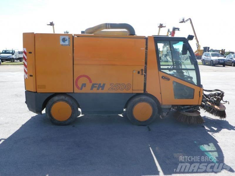 Aebi MFH 2500 Zamiatarki