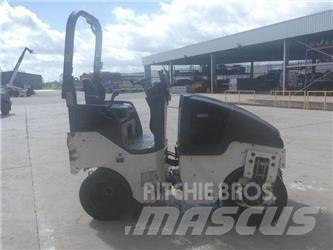 Bomag BW100 Zagęszczarki gruntu