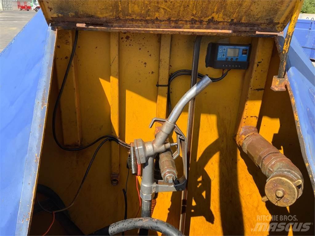 Blue Diesel Tank Maszyny rolnicze - Inne